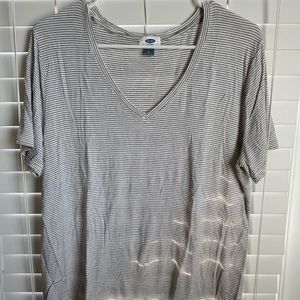 old navy striped t-shirt
